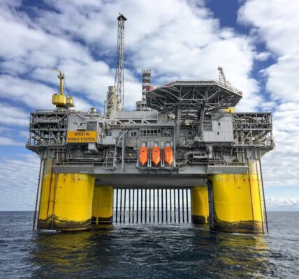 Deep Offshore Technology