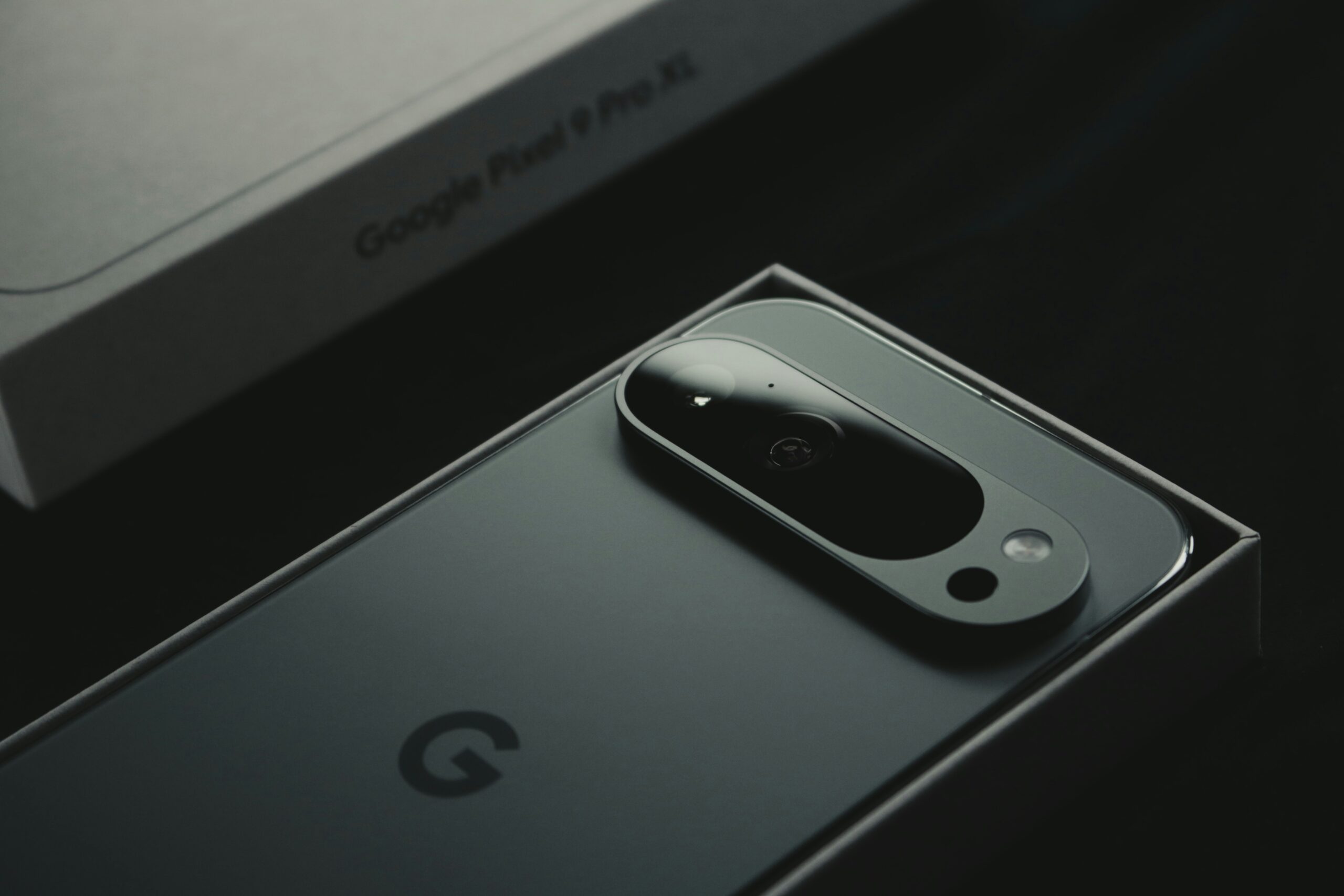 Pixel 10 AI